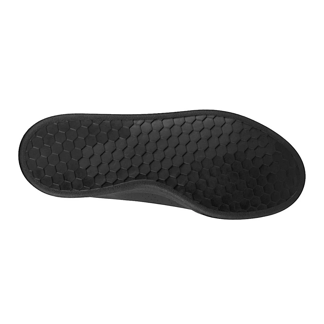 TENIS CABALLERO ADIDAS ADVANTAGE GW9284 SIMIPIEL NEGRO - Image 3